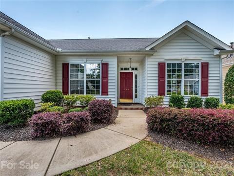 955 Platinum Dr, Fort Mill, SC 29708 photo 2