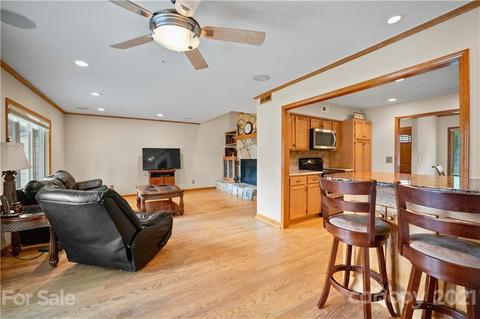 16704 Spinnaker Ln, Cornelius, NC 28031 photo 9