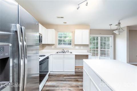 840 Knightsbridge Rd, Fort Mill, SC 29708 photo 11