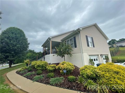 6516 Beech Tree Ct, Hickory, NC 28601 photo 1