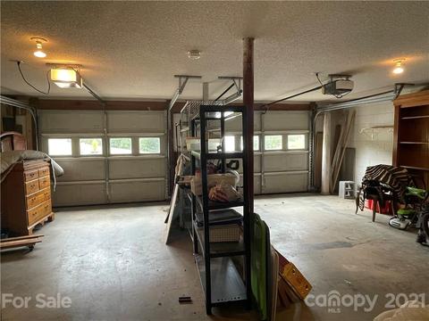 6516 Beech Tree Ct, Hickory, NC 28601 photo 17