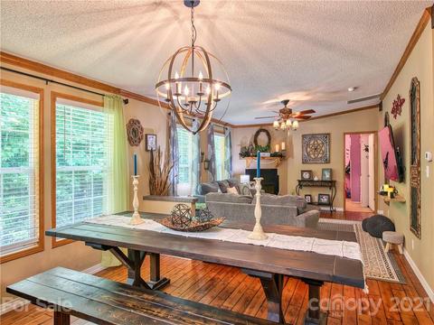 485 Loop Rd, Clyde, NC 28721 photo 11