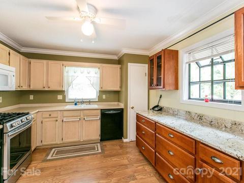 62 Resada Dr, Brevard, NC 28712 photo 11