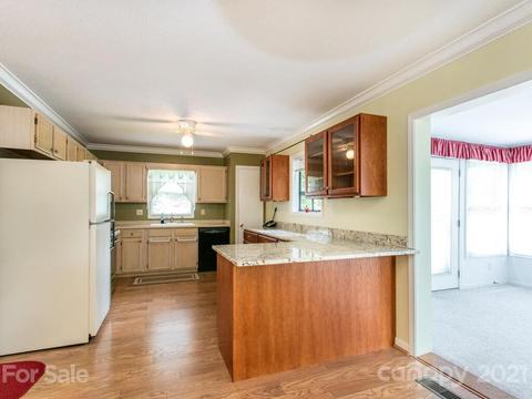 62 Resada Dr, Brevard, NC 28712 photo 10