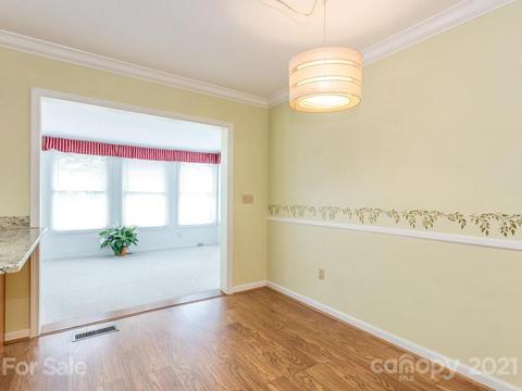 62 Resada Dr, Brevard, NC 28712 photo 9