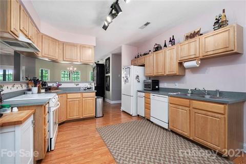 2527 Cocoon Run, Wingate, NC 28174 photo 12
