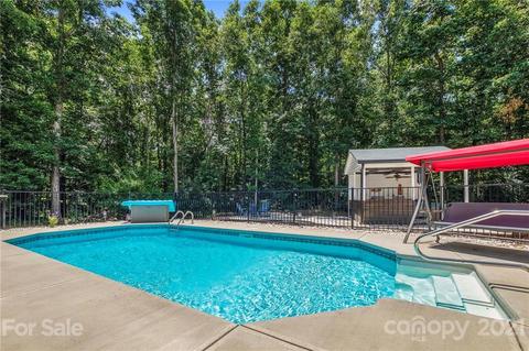 2527 Cocoon Run, Wingate, NC 28174 photo 25