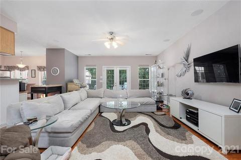 2527 Cocoon Run, Wingate, NC 28174 photo 6