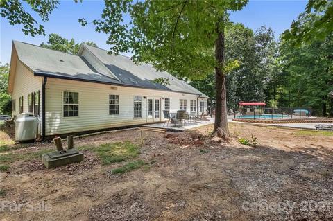 2527 Cocoon Run, Wingate, NC 28174 photo 23