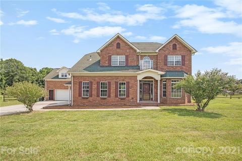 205 Vineyard Dr, Monroe, NC 28110 photo 1