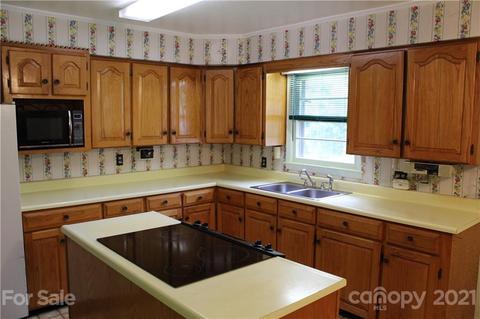 2605 Coxe Rd, Tryon, NC 28782 photo 12