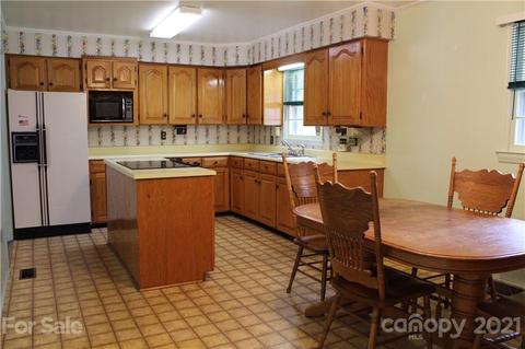 2605 Coxe Rd, Tryon, NC 28782 photo 10