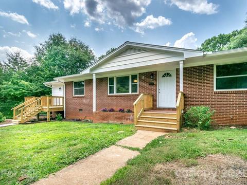 218 Deviney St, Spindale, NC 28160 photo 3