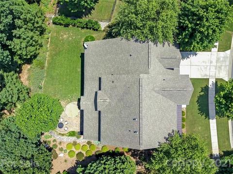 392 Windell Dr, Fort Mill, SC 29708 photo 3