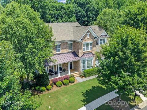 392 Windell Dr, Fort Mill, SC 29708 photo 1