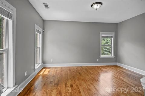 1054 Madras Ct, Davidson, NC 28036 photo 9