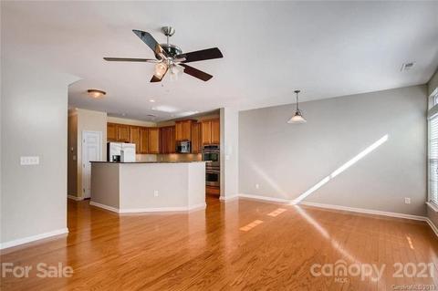 20220 Amy Lee Dr, Cornelius, NC 28031 photo 5