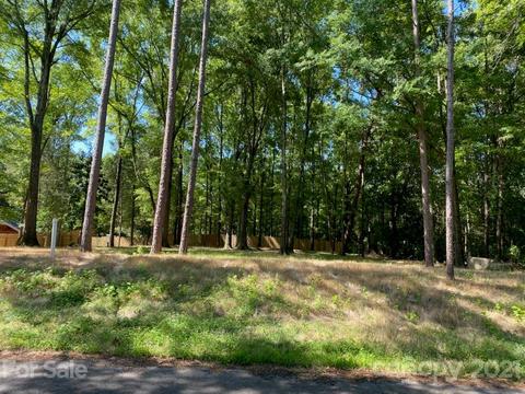 136 Reading St, York, SC 29745 photo 1