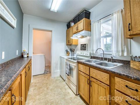 12 Patton Ave, Canton, NC 28716 photo 13