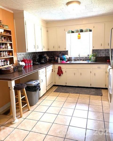4734 Wilburn Dr, Conover, NC 28613 photo 20