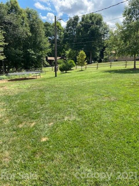 4734 Wilburn Dr, Conover, NC 28613 photo 12