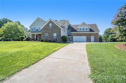 505 Heather Pl, Monroe, NC 28112 photo 3