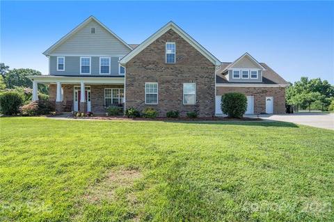 505 Heather Pl, Monroe, NC 28112 photo 1
