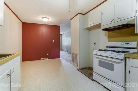 19716 Smith Cir, Cornelius, NC 28031 photo 16