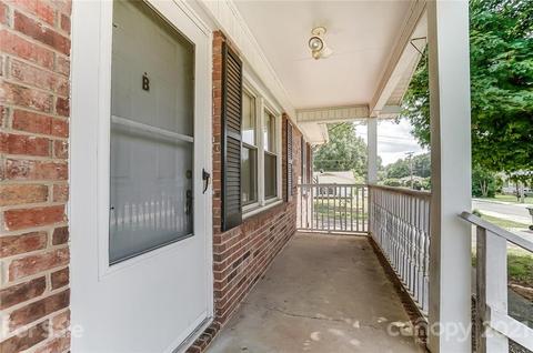 19716 Smith Cir, Cornelius, NC 28031 photo 3