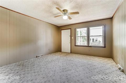 19716 Smith Cir, Cornelius, NC 28031 photo 4