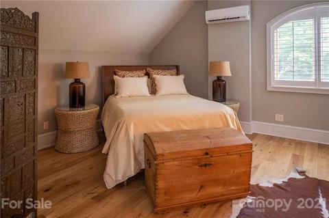 607 Eagle Dr, Sapphire, NC 28774 photo 33