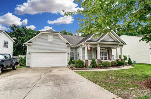 2047 Oakstone Dr, Monroe, NC 28110 photo 3