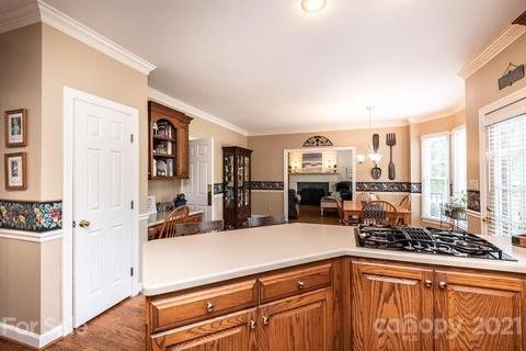 6188 Willowbottom Rd, Hickory, NC 28602 photo 14