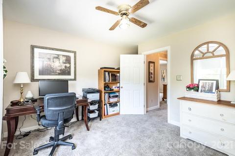 6188 Willowbottom Rd, Hickory, NC 28602 photo 33