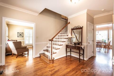 6188 Willowbottom Rd, Hickory, NC 28602 photo 8