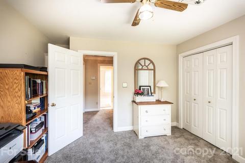 6188 Willowbottom Rd, Hickory, NC 28602 photo 34