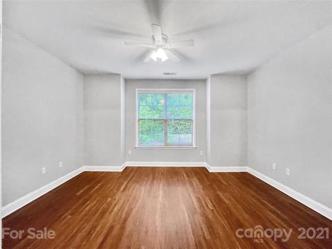8667 Edinburgh Square Dr, Cornelius, NC 28031 photo 8