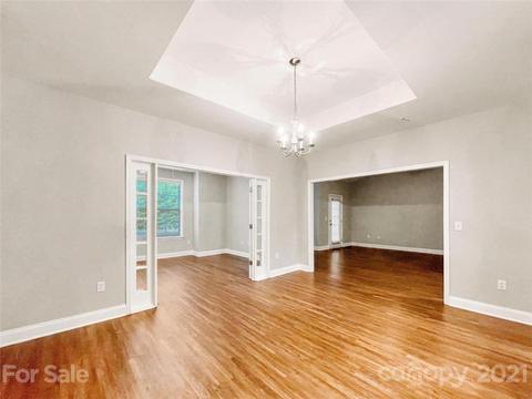 8667 Edinburgh Square Dr, Cornelius, NC 28031 photo 9
