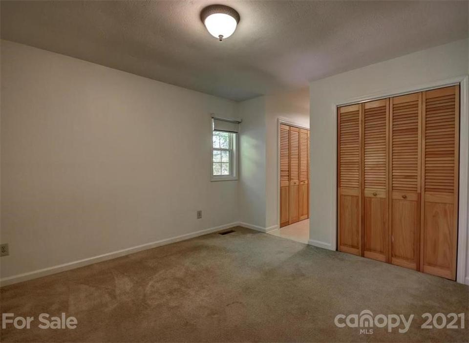  184 Greenview Dr, Maggie Valley, NC 28751 photo 16