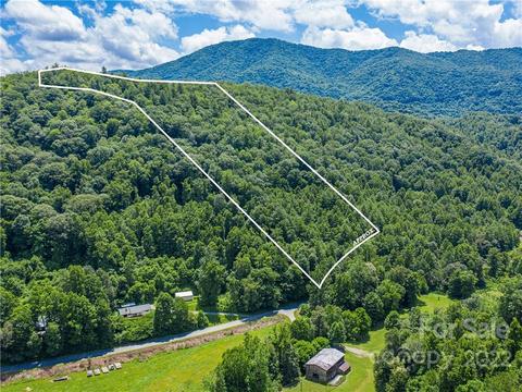 9999 Big Creek Rd, Marshall, NC 28753