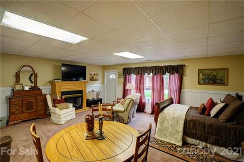 118 Winnipeg Ln, Sylva, NC 28779 photo 33