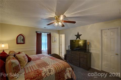 118 Winnipeg Ln, Sylva, NC 28779 photo 23