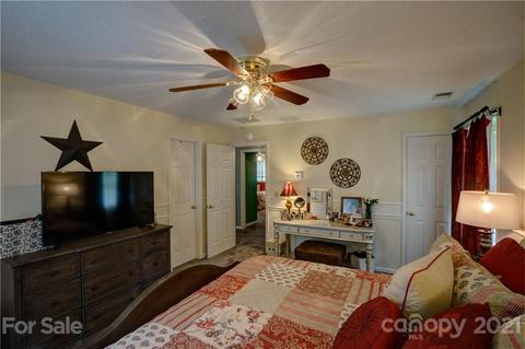 118 Winnipeg Ln, Sylva, NC 28779 photo 24