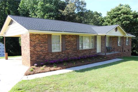 809 E Chestnut St, Stanley, NC 28164 photo 2