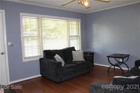 809 E Chestnut St, Stanley, NC 28164 photo 9