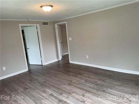 200 W Phifer St, Monroe, NC 28110 photo 4