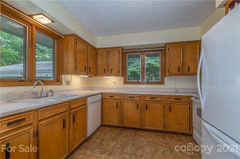 355 Winterset Trl, Tryon, NC 28782 photo 6