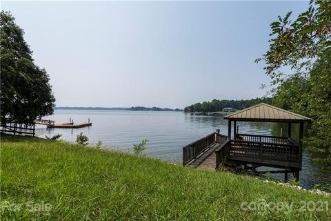 8653 Howard Dr, Terrell, NC 28682 photo 16