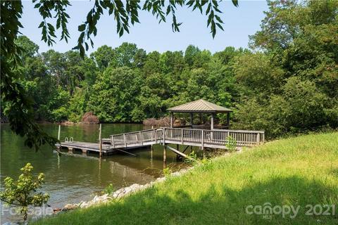 8653 Howard Dr, Terrell, NC 28682 photo 14