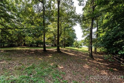 8653 Howard Dr, Terrell, NC 28682 photo 25